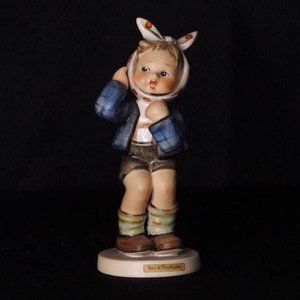 "Boy w/ Toothache" - Vintage Hummel